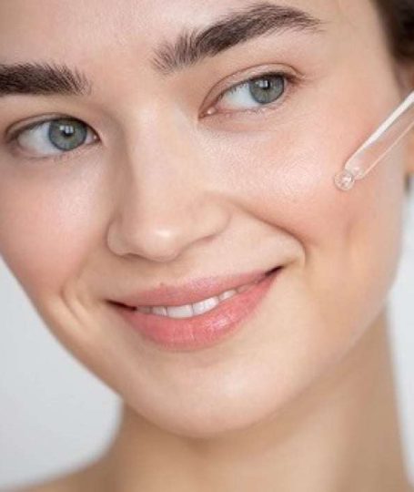 Best Serum for Glowing Skin in Pakistan: 2025 Picks